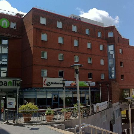 Hotel Campanile Saint-Quentin-En-Yvelines Montigny-le-Bretonneux Zewnętrze zdjęcie
