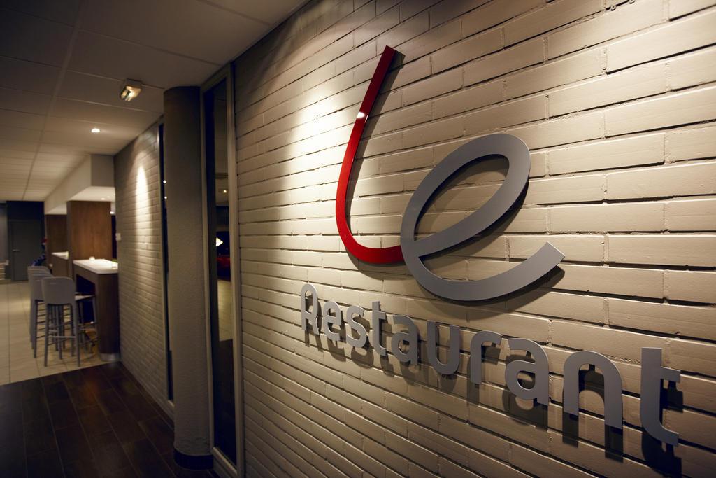 Hotel Campanile Saint-Quentin-En-Yvelines Montigny-le-Bretonneux Restauracja zdjęcie