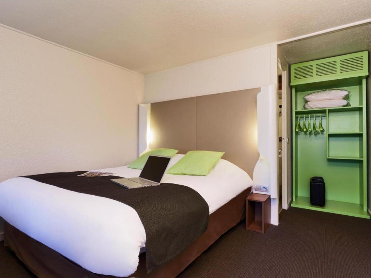 Hotel Campanile Saint-Quentin-En-Yvelines Montigny-le-Bretonneux Zewnętrze zdjęcie