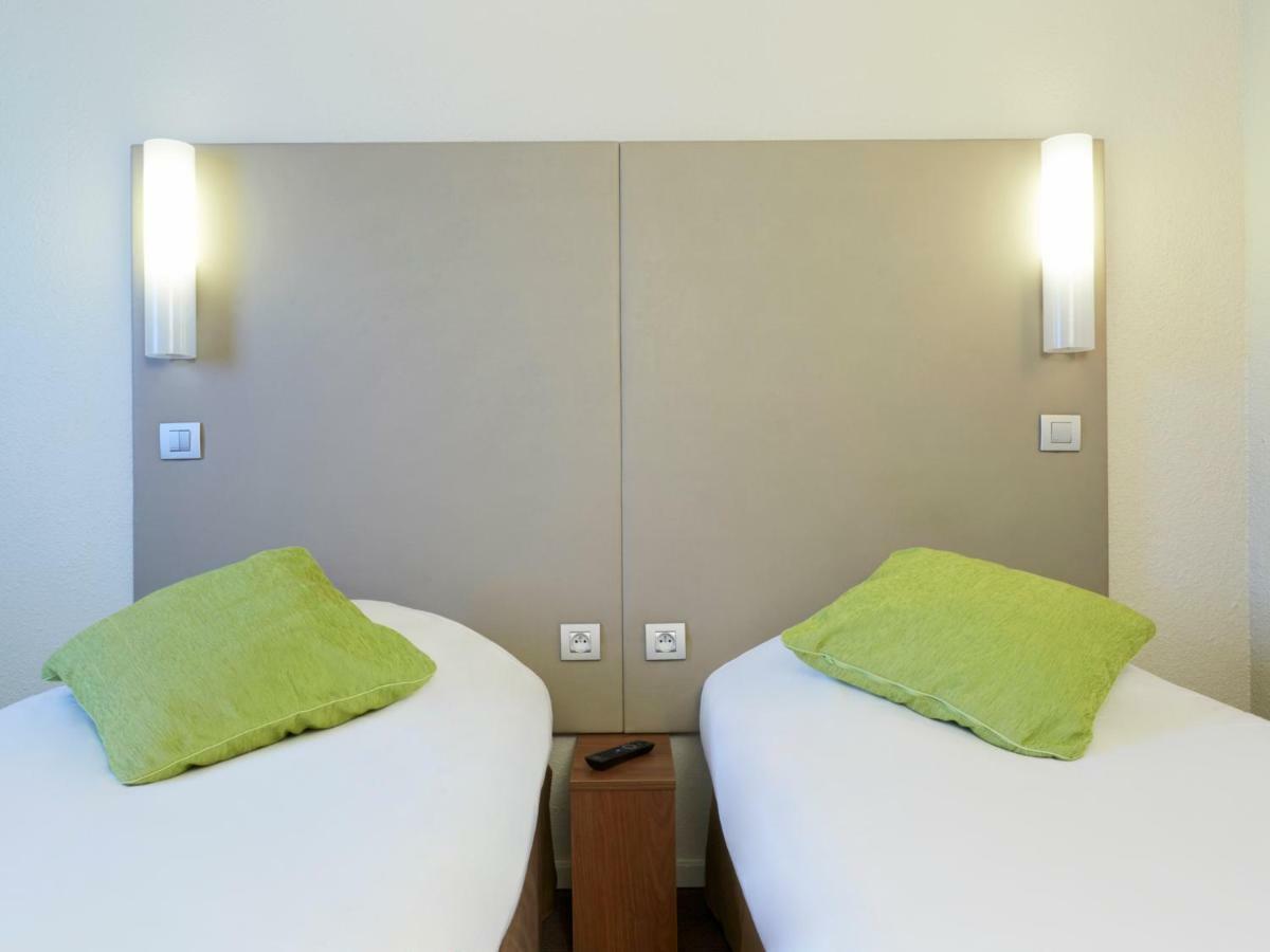 Hotel Campanile Saint-Quentin-En-Yvelines Montigny-le-Bretonneux Zewnętrze zdjęcie